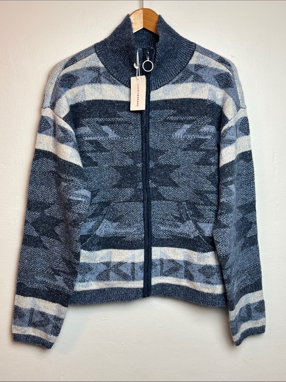 NWT Lucky Brand Women’s Large Pattern Full-Zip Blue Sweater Geometric